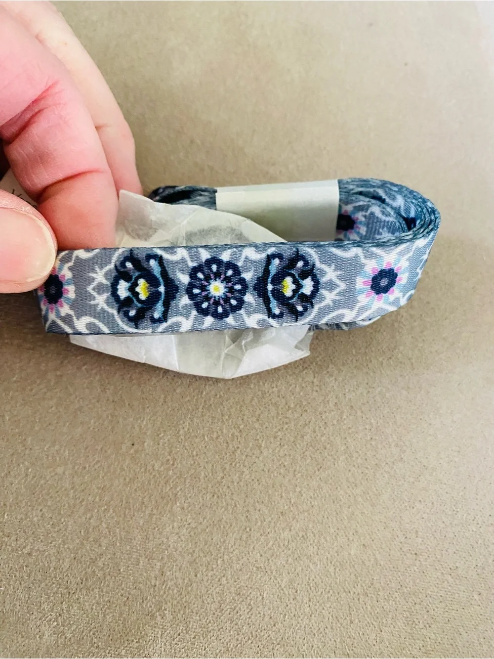 Vera Bradley Iconic Lanyard NWT Plaza Tile